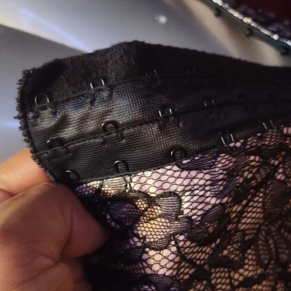 Sexy little things 34b lingerie - Picture 6 of 9